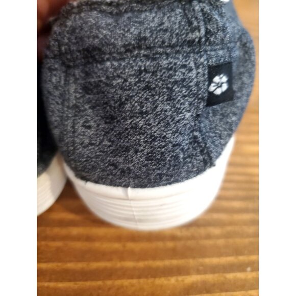 Tommy Bahama Womens Slip-On Sneakers Lace-Up Detail Heathered Gray Knit Size 7 - Picture 5 of 10